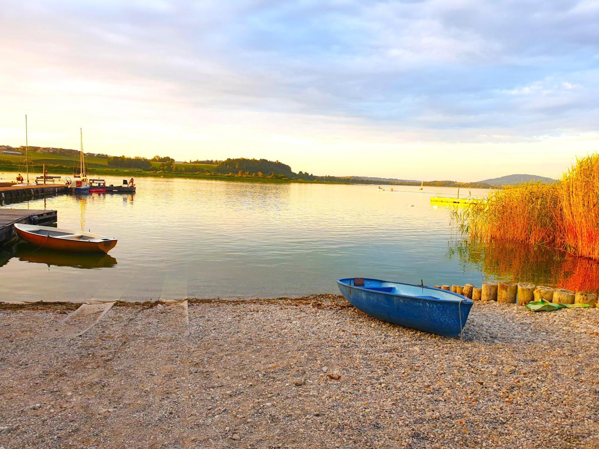 Haus Am Weinberg Leilighet Seekirchen am Wallersee Eksteriør bilde