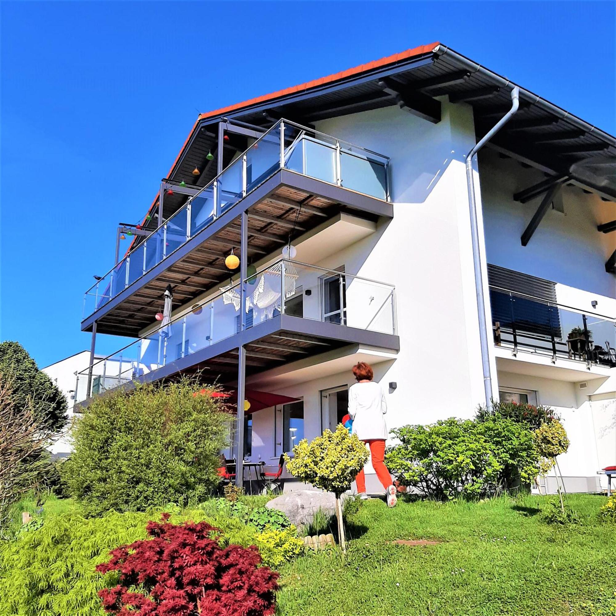 Haus Am Weinberg Leilighet Seekirchen am Wallersee Eksteriør bilde